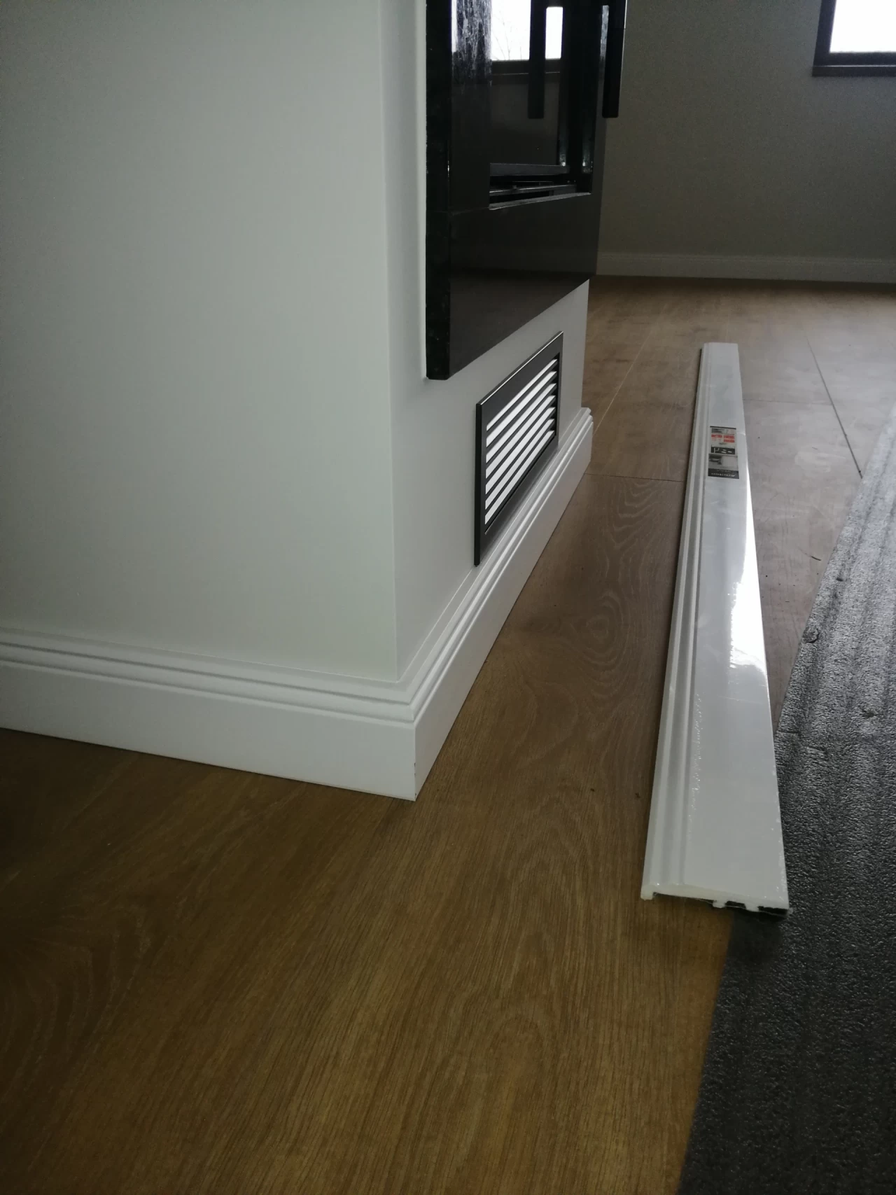 Plintă Vega P1030 - imagine 4